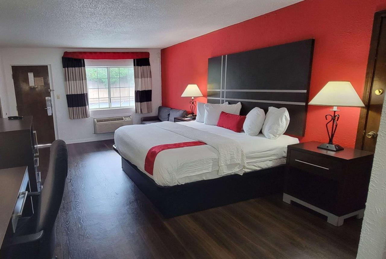 Ramada By Wyndham Mountain Home Zewnętrze zdjęcie