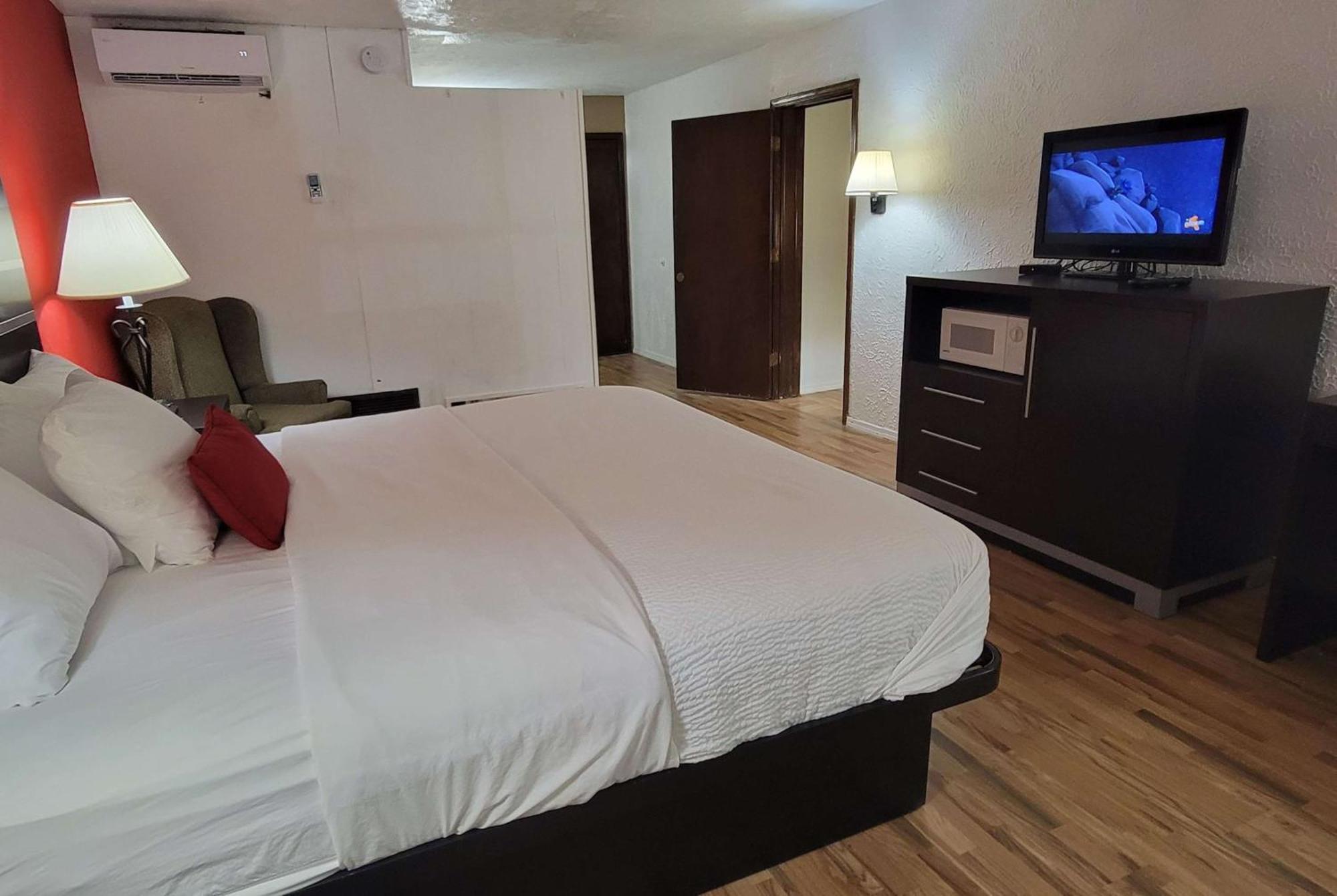 Ramada By Wyndham Mountain Home Zewnętrze zdjęcie